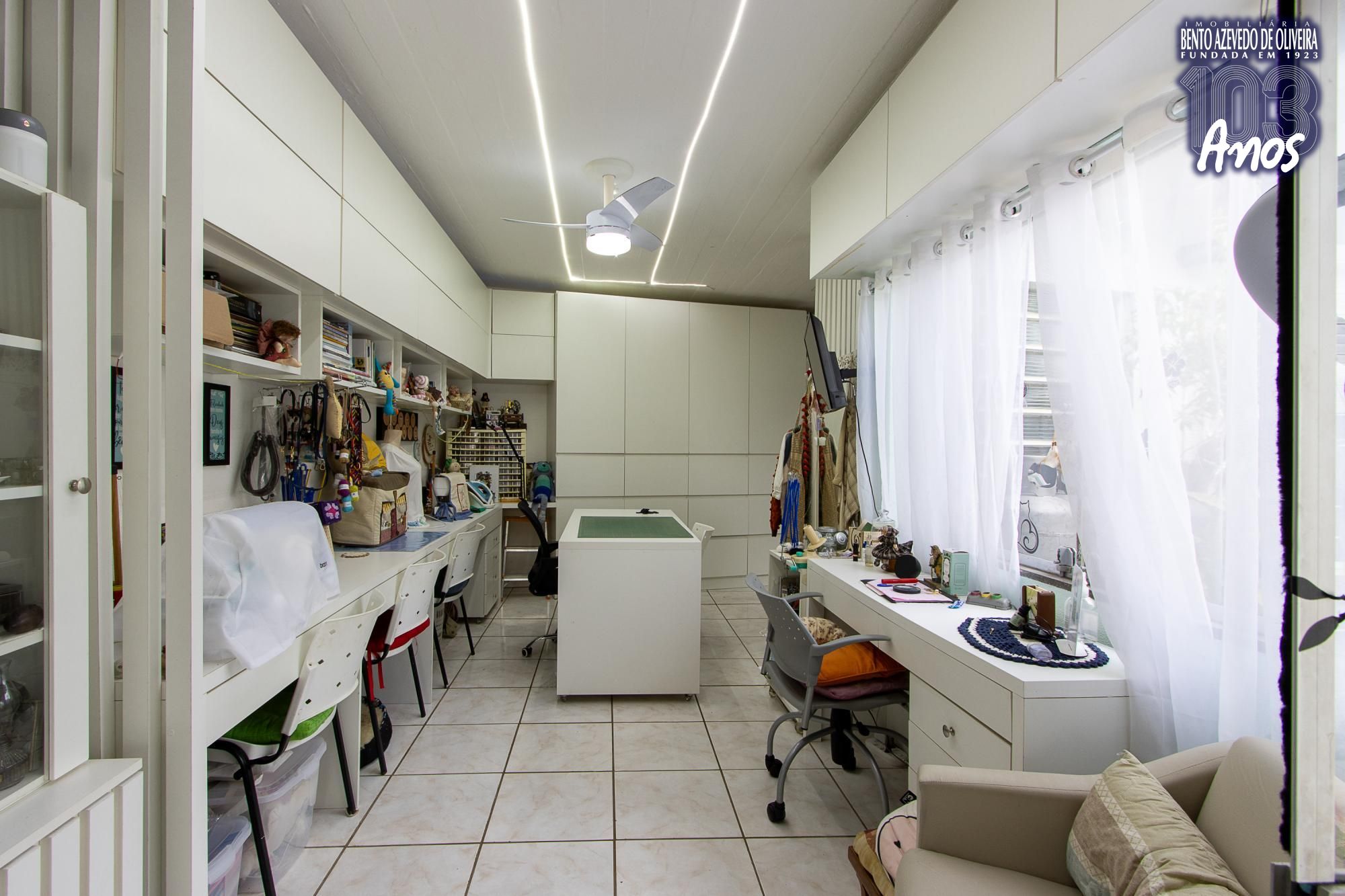 Casa, 3 quartos, 250 m² - Foto 29