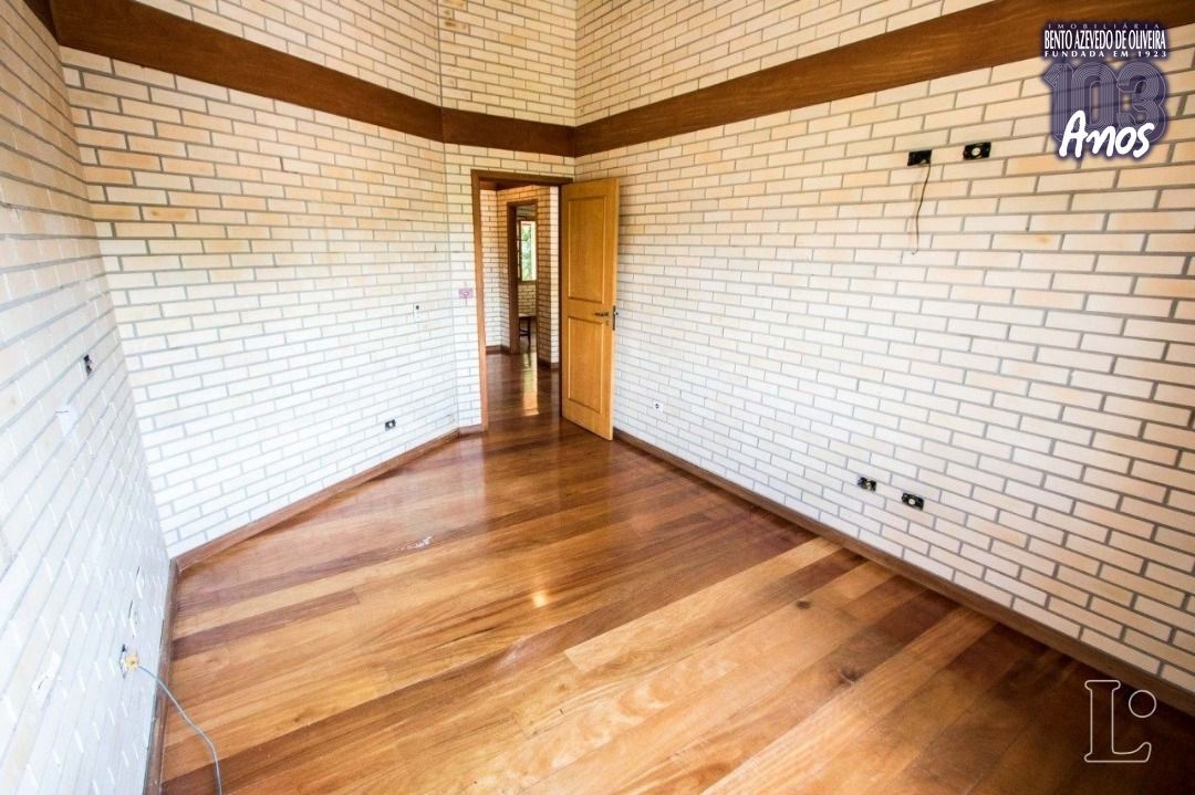 Casa, 3 quartos, 230 m² - Foto 30