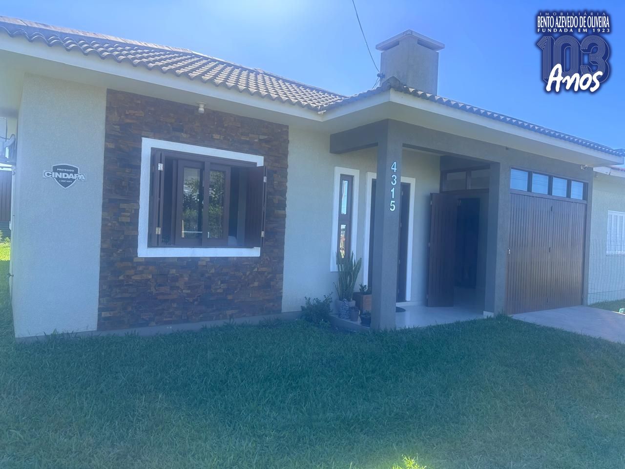 Casa, 3 quartos, 94 m² - Foto 1