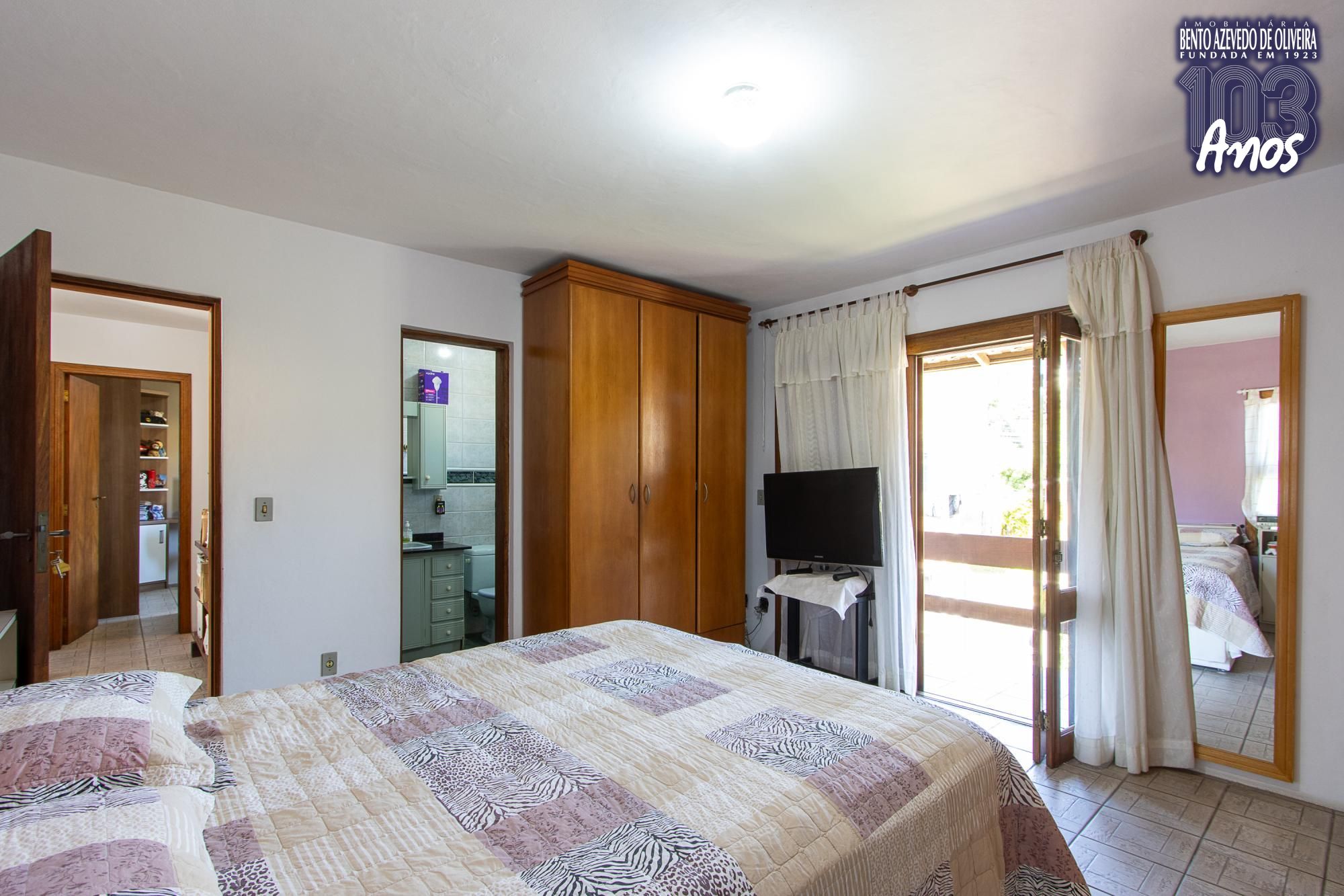 Casa, 3 quartos, 230 m² - Foto 32