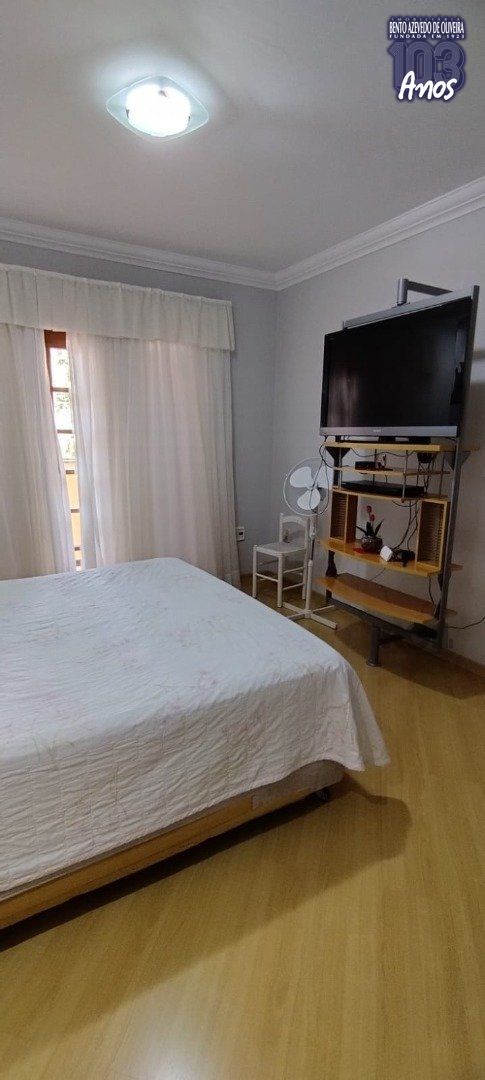Casa, 4 quartos, 342 m² - Foto 18