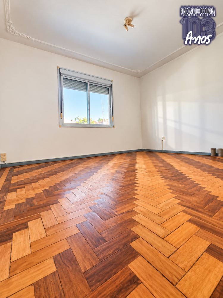 SALA-AMPLA