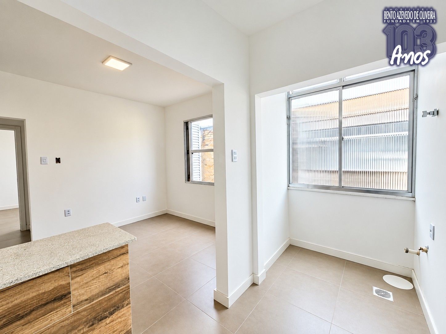 Apartamento, 1 quarto, 37 m² - Foto 1