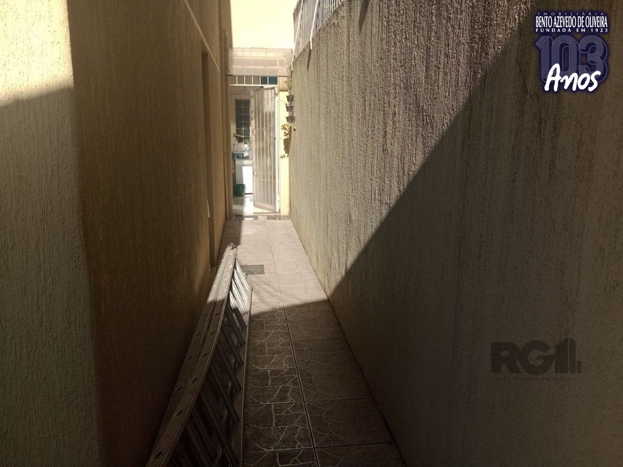 Corredor.jpg+2025-04-10