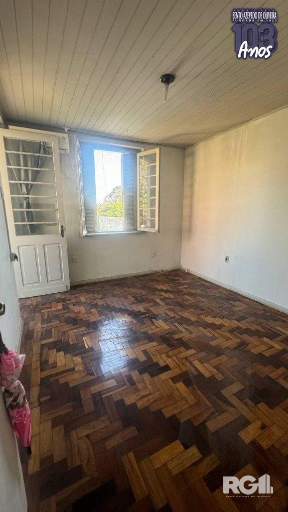 QUARTO-COM-PISO-PARQUET