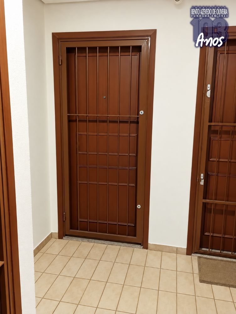 porta-entrada-apartamento