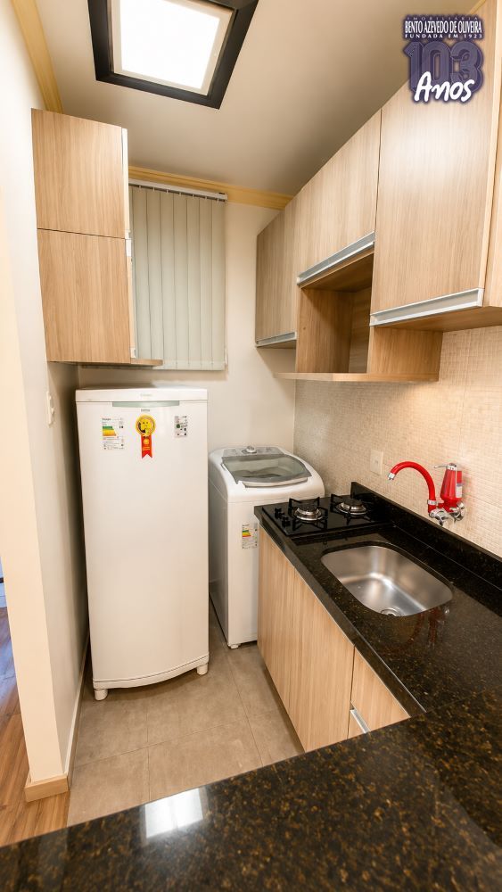 cozinha-com-espaço-maquina-de-lavar-roupas