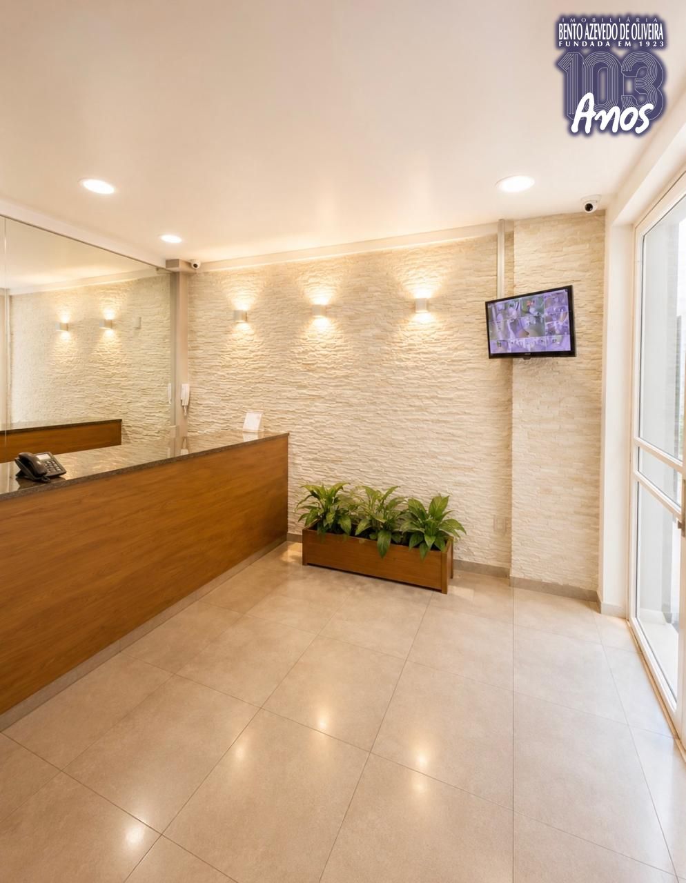 Hall-Entrada.