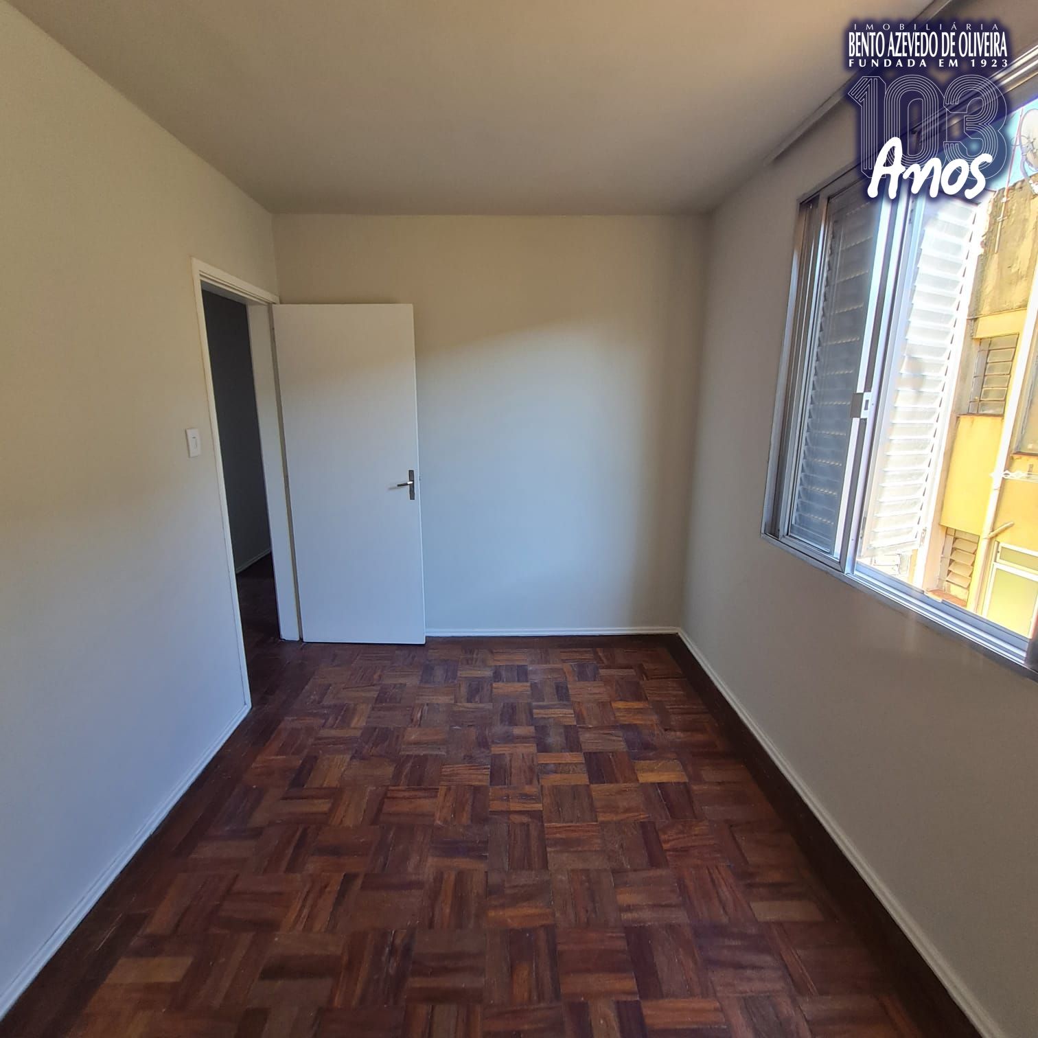QUARTO SOLTEIRO