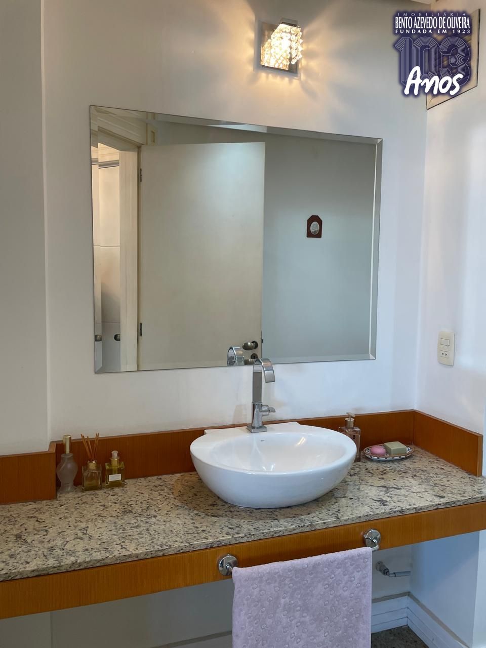 LAVABO