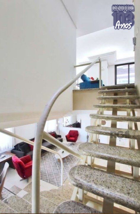 ESCADA EM GRANITO