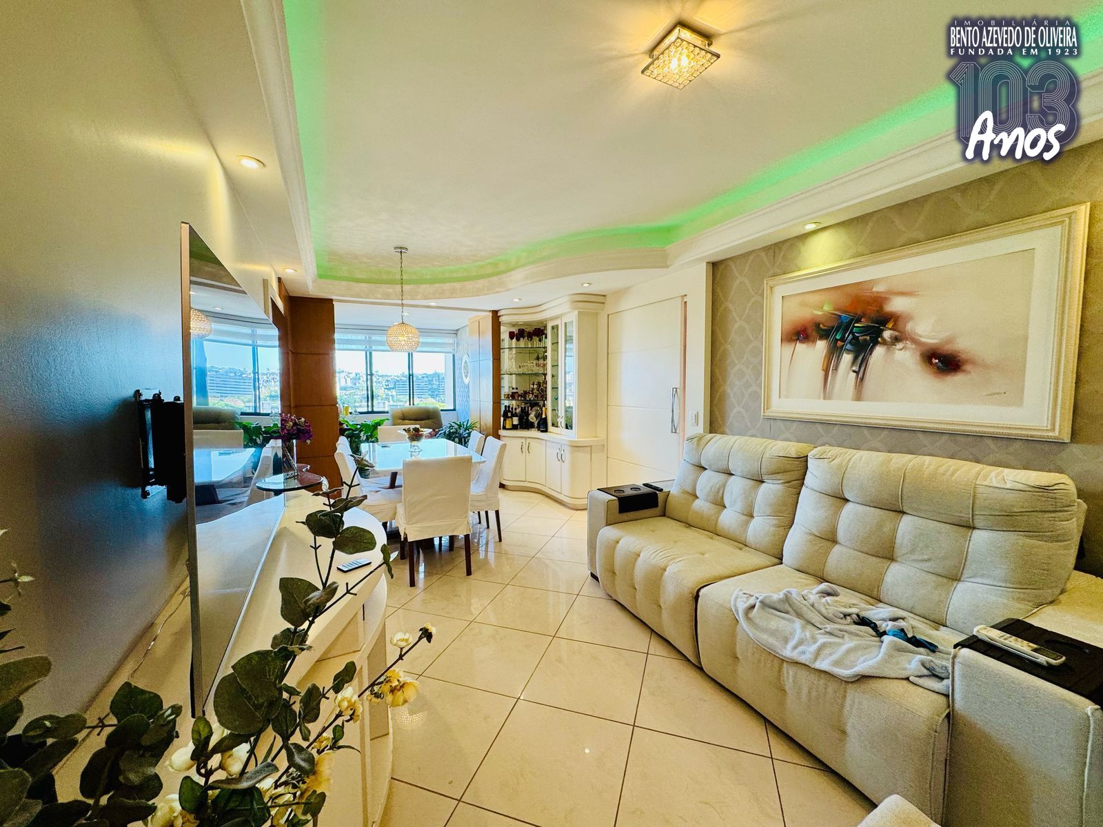 Apartamento, 2 quartos, 70 m² - Foto 2