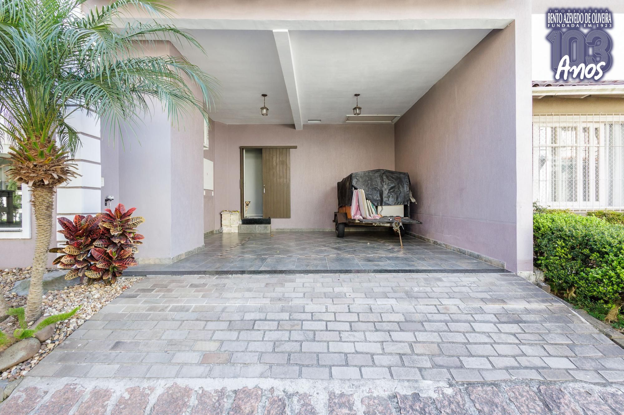 Casa, 4 quartos, 226 m² - Foto 2