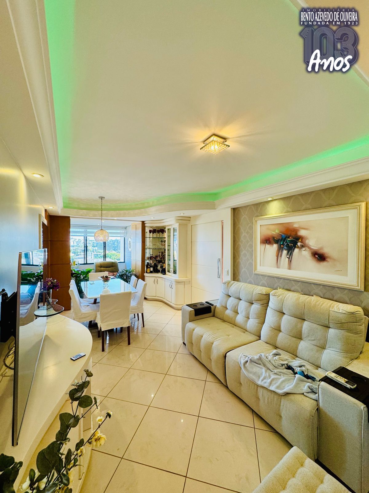 Apartamento, 2 quartos, 70 m² - Foto 1