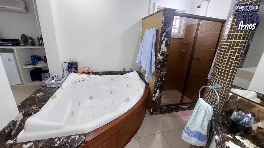 Casa, 4 quartos, 227 m² - Foto 29
