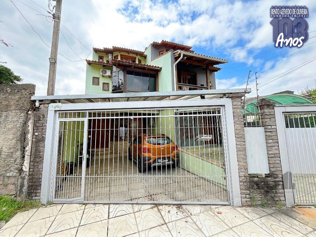 Sobrado, 4 quartos, 218 m² - Foto 1