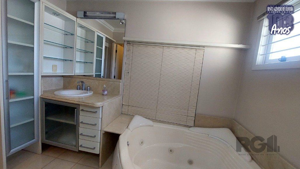 Casa, 4 quartos, 227 m² - Foto 43