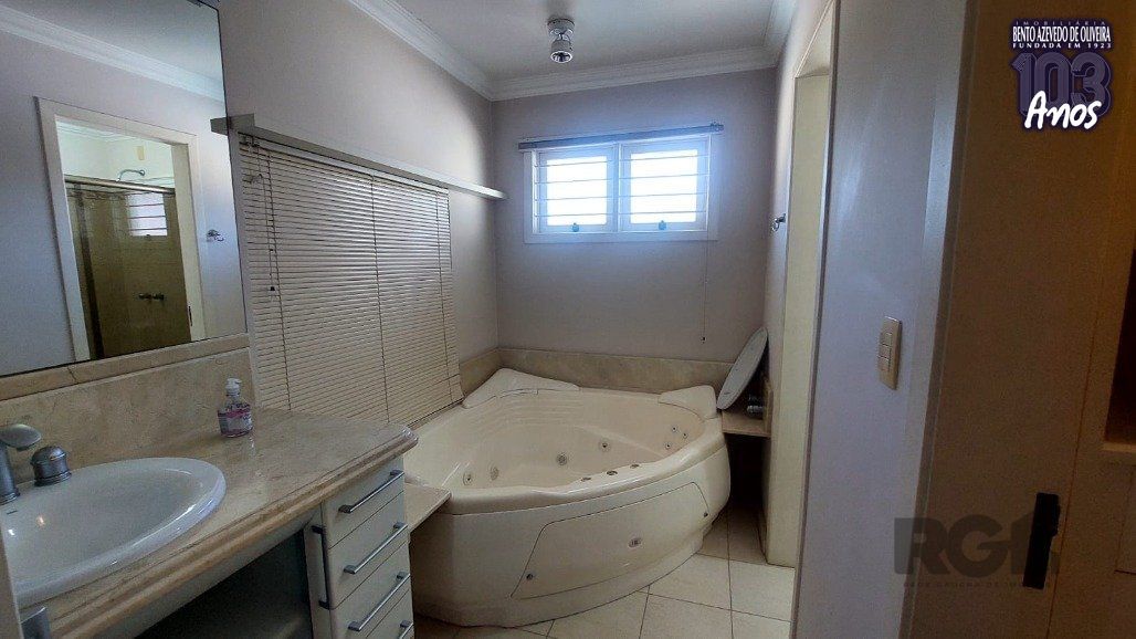 Casa, 4 quartos, 227 m² - Foto 46
