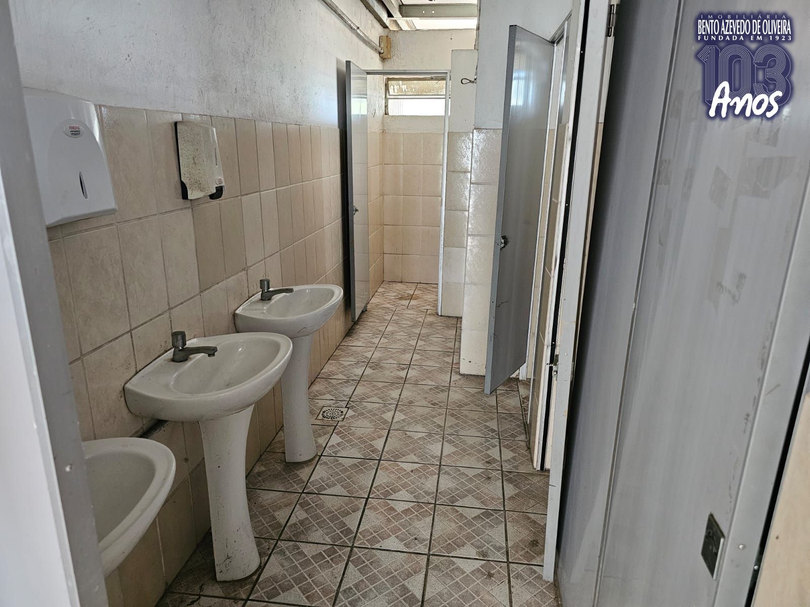 Depósito-Galpão, 2200 m² - Foto 9