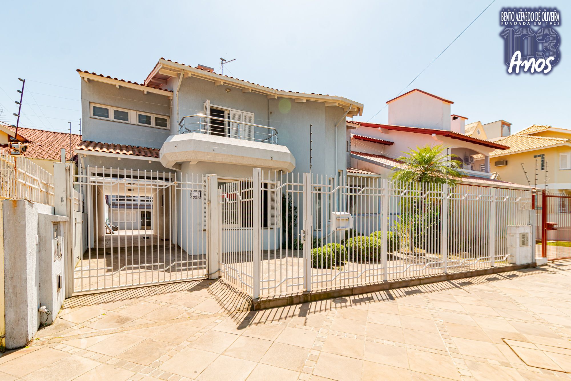 Casa, 5 quartos, 439 m² - Foto 1