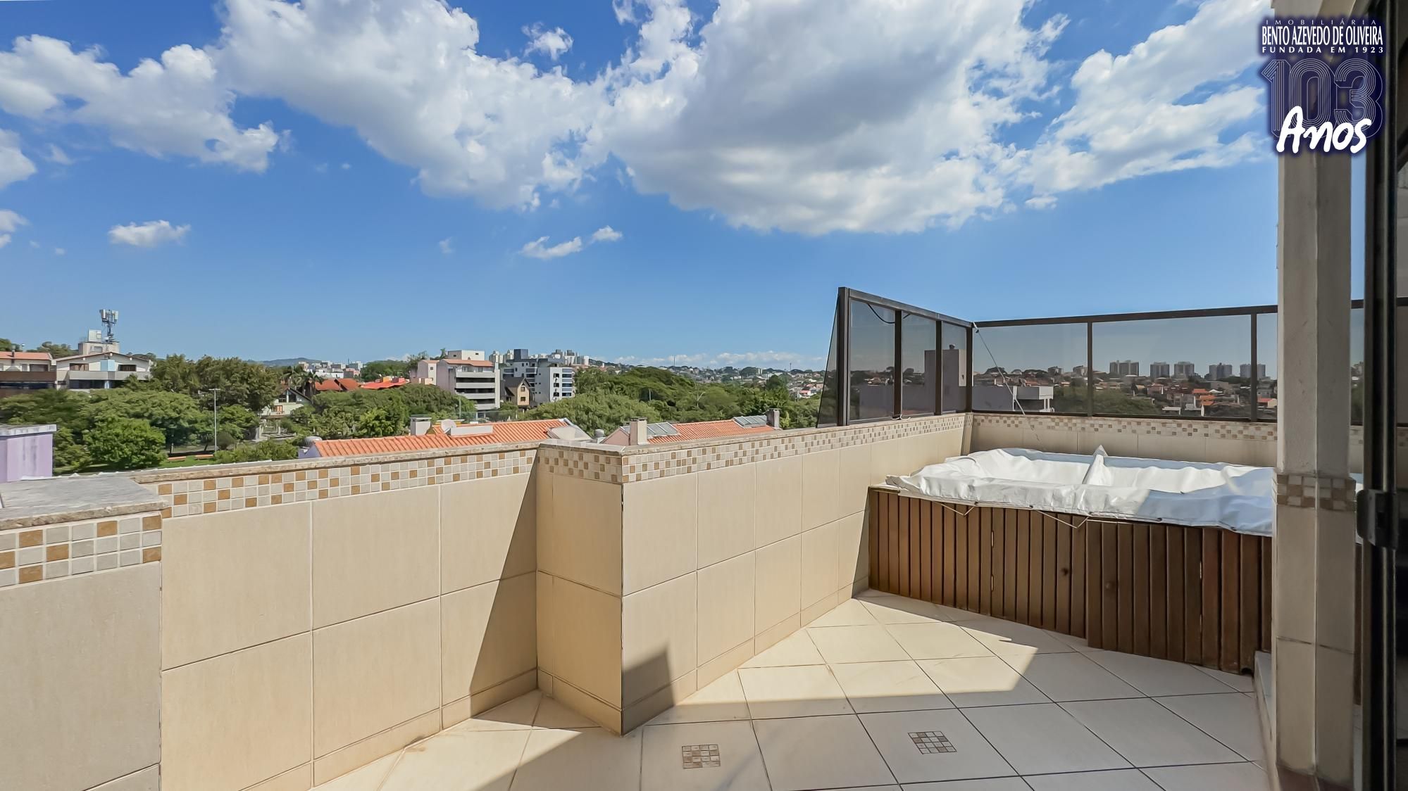 jacuzzi cobertura