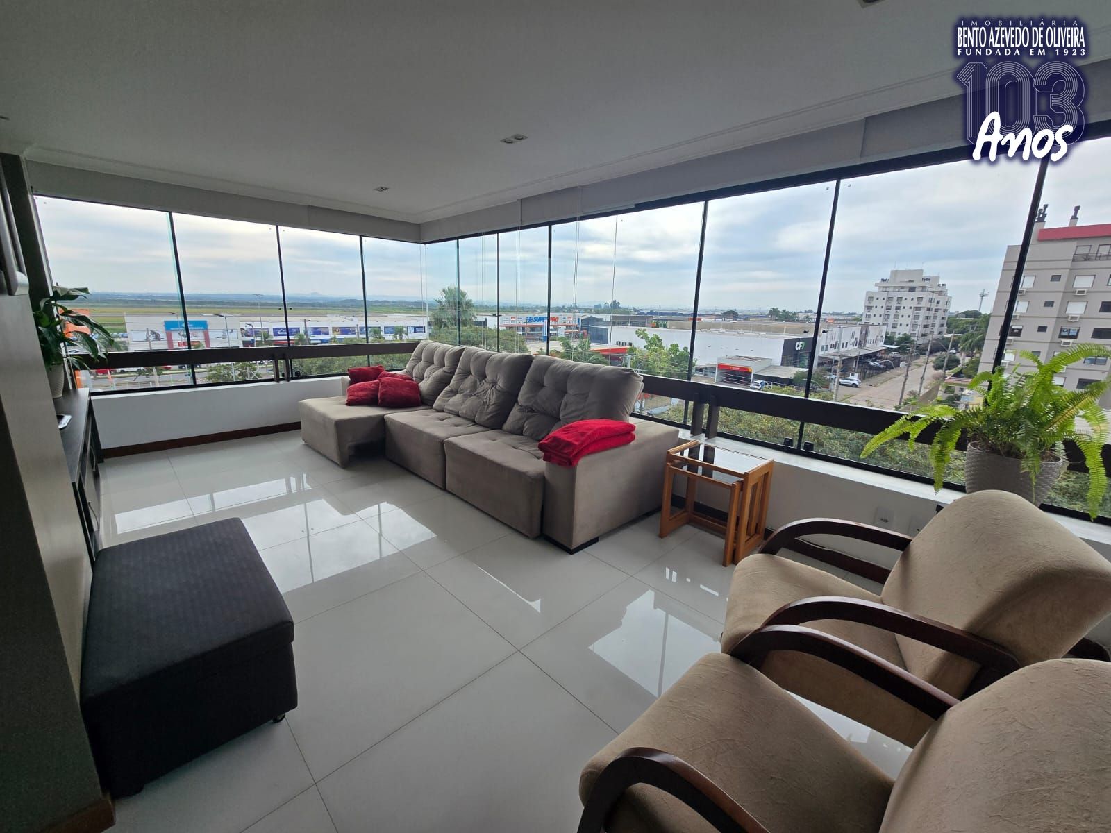 Cobertura, 3 quartos, 296 m² - Foto 4