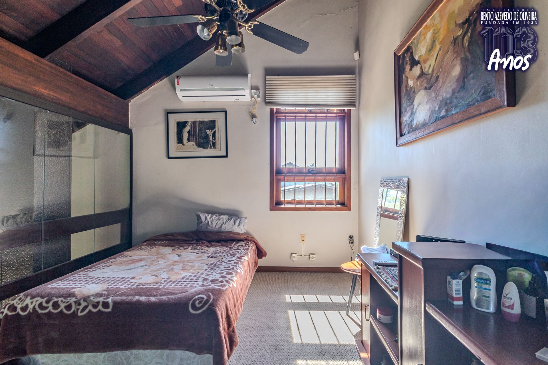 Casa, 4 quartos, 240 m² - Foto 49
