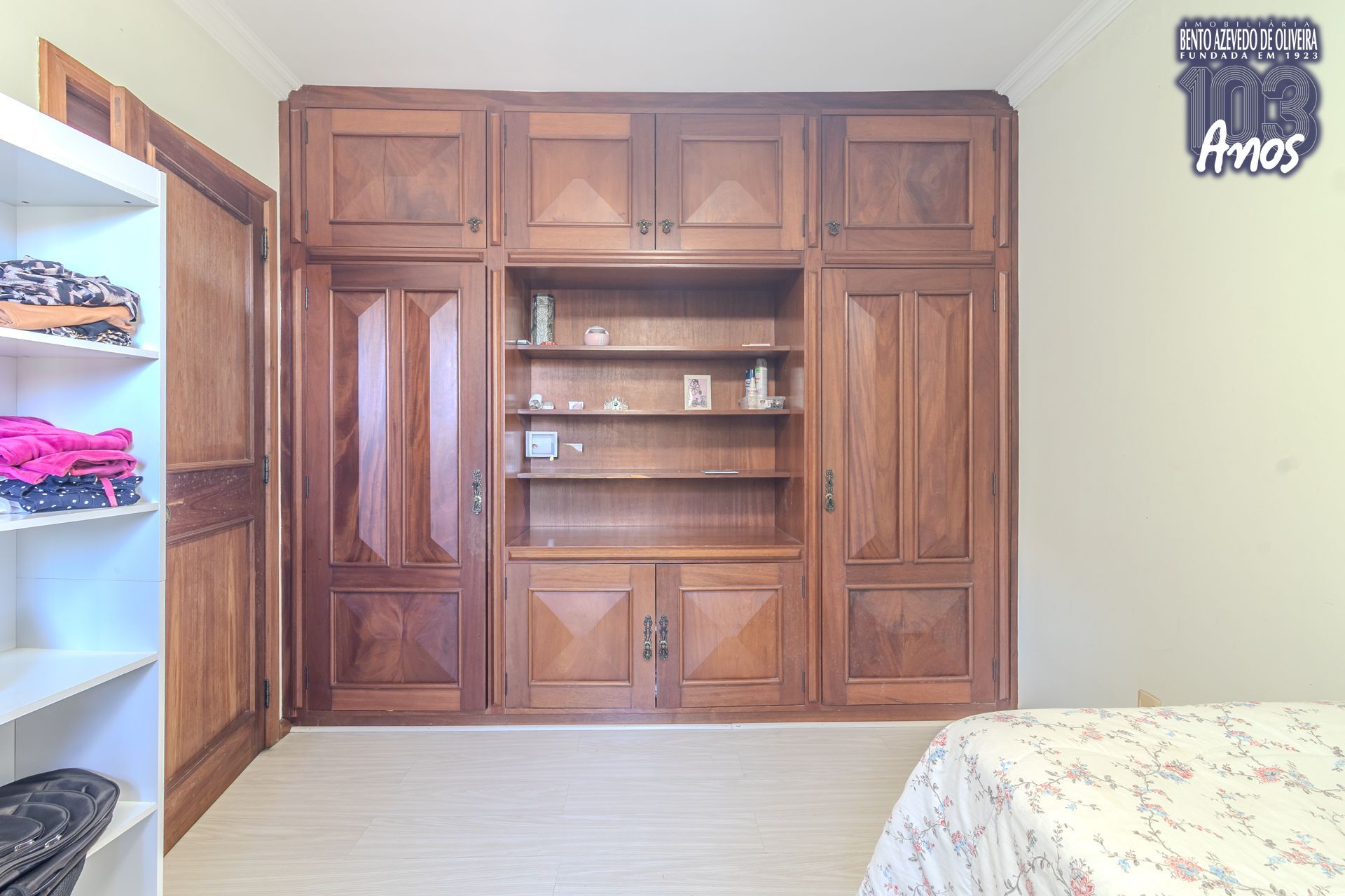 Casa, 4 quartos, 240 m² - Foto 56