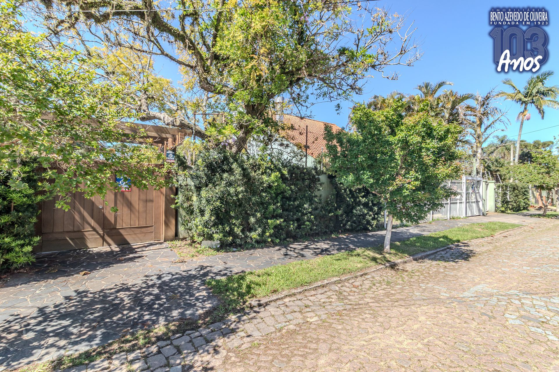 Casa, 4 quartos, 240 m² - Foto 44