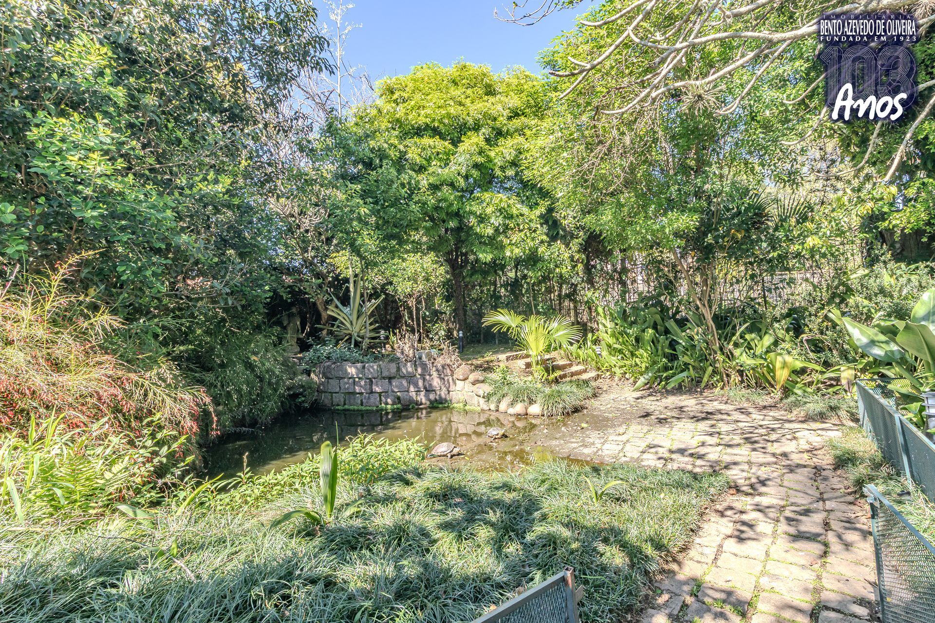 Casa, 4 quartos, 240 m² - Foto 28