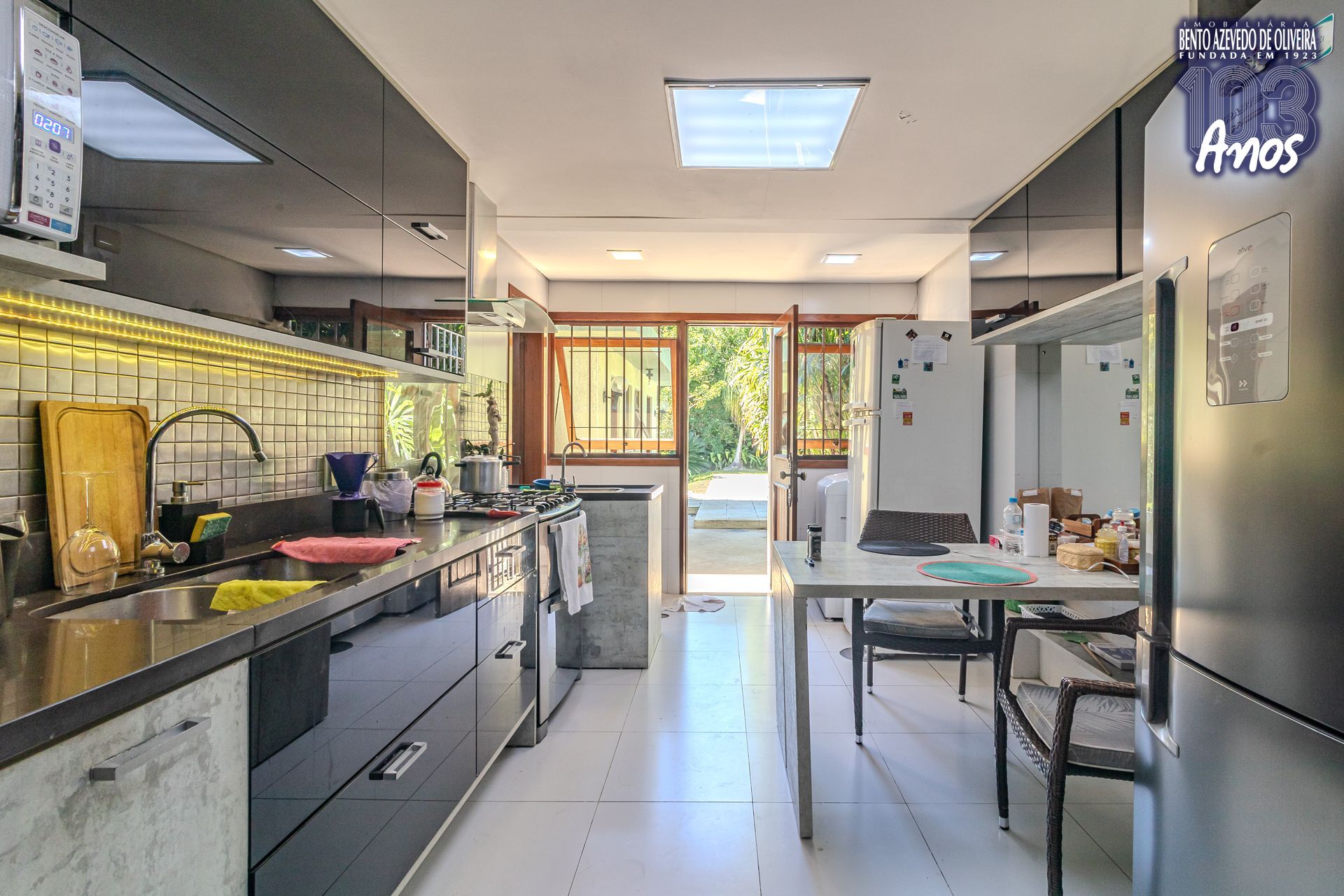 Casa, 4 quartos, 240 m² - Foto 47