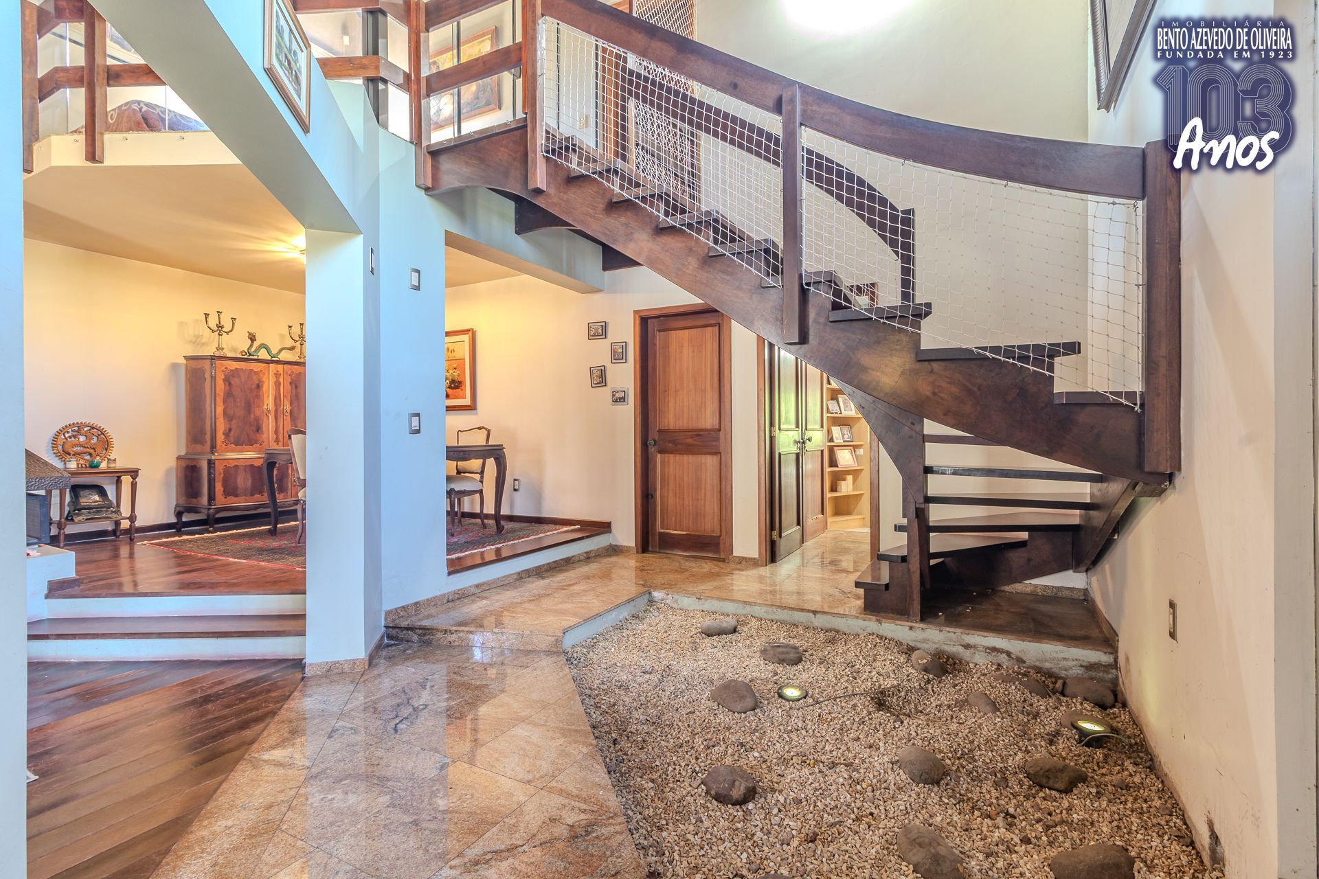 Casa, 4 quartos, 240 m² - Foto 9