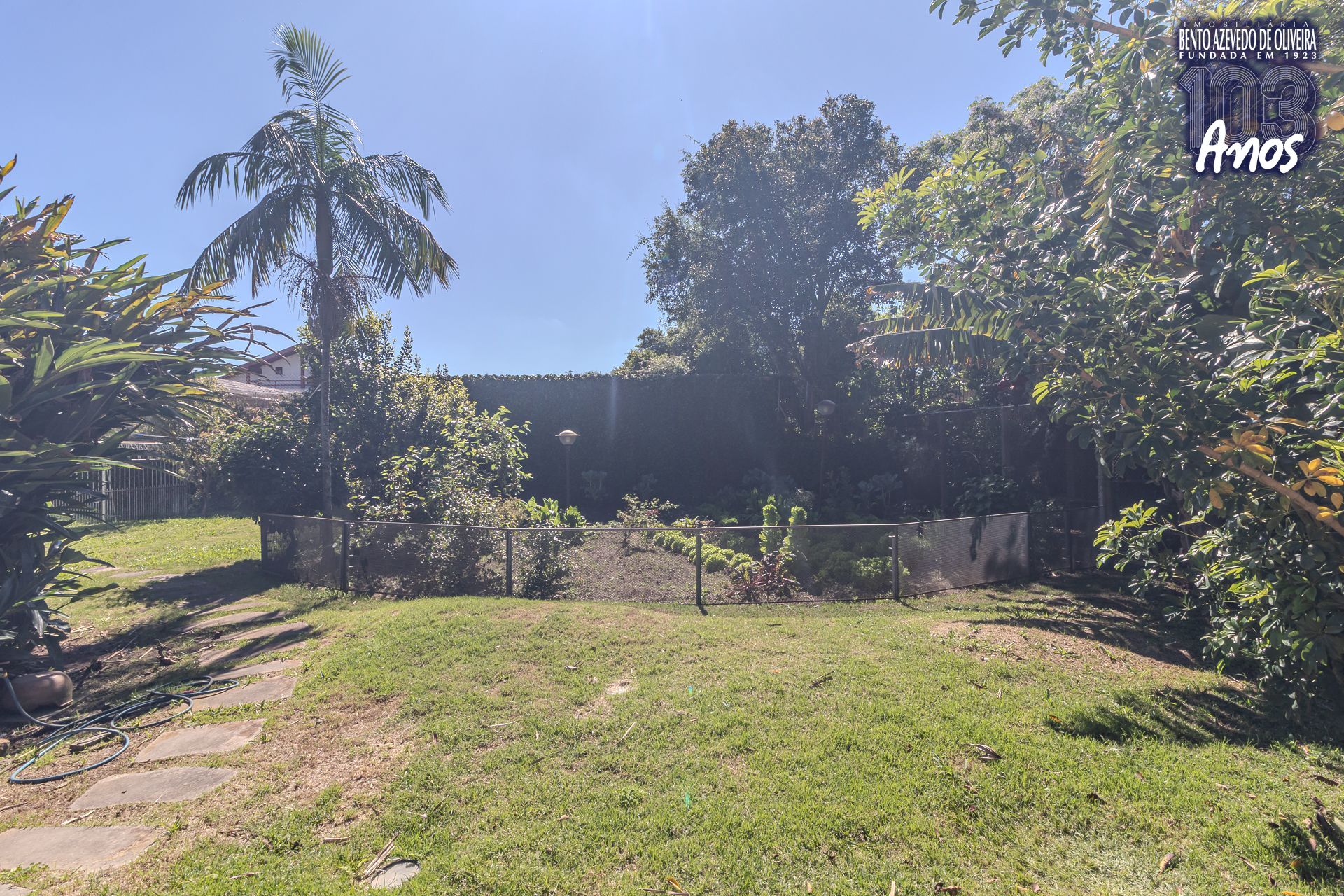 Casa, 4 quartos, 240 m² - Foto 37