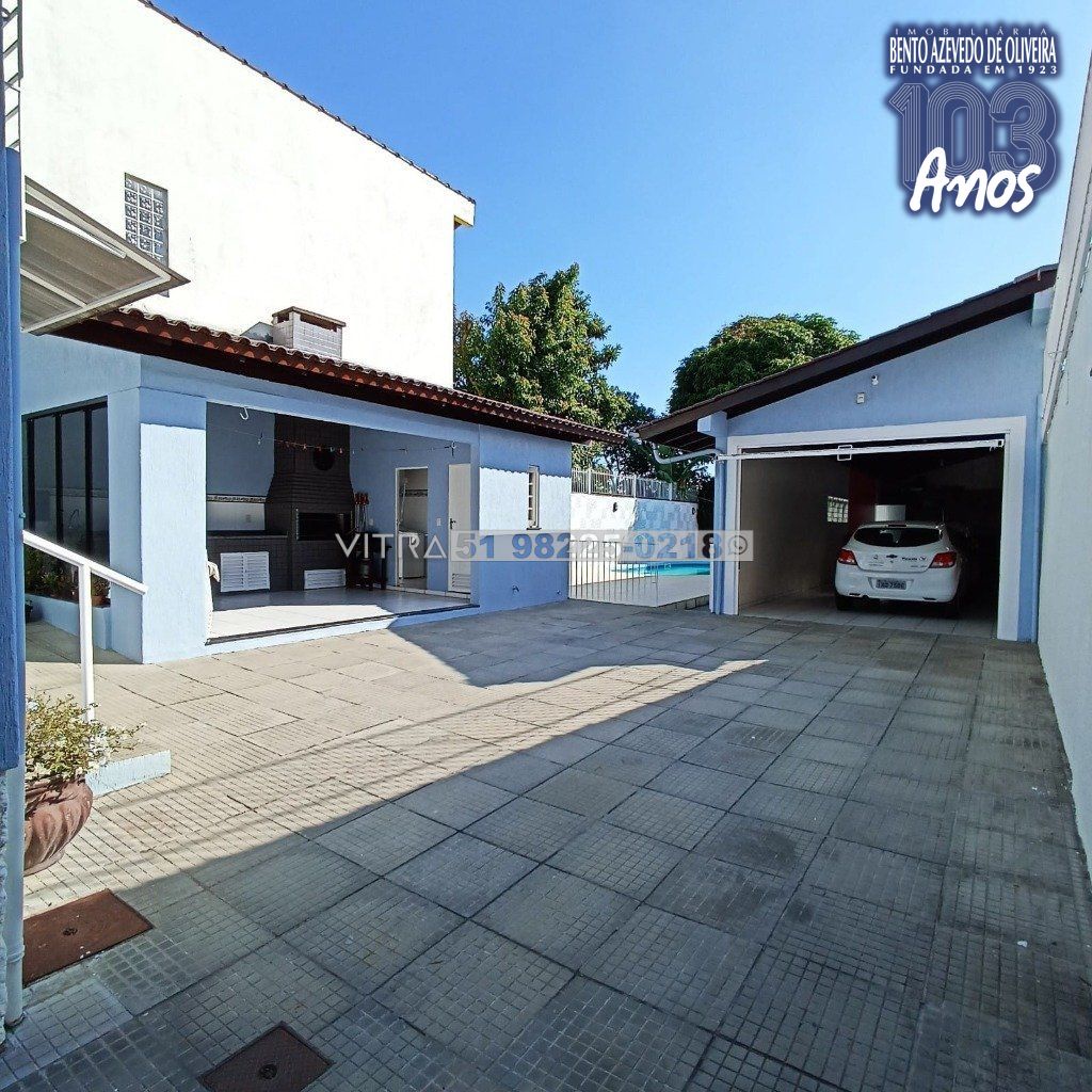 Casa, 4 quartos, 250 m² - Foto 1