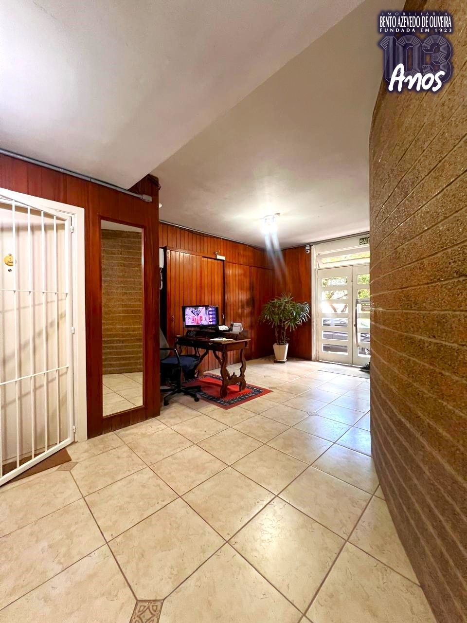HALL E PORTARIA DO PRÉDIO