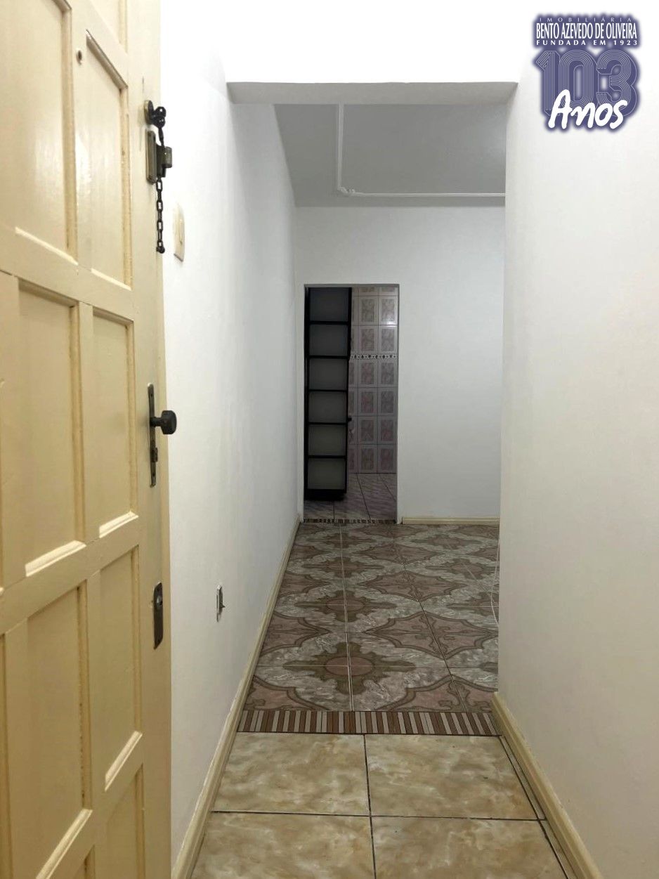 entrada para o living do apartamento