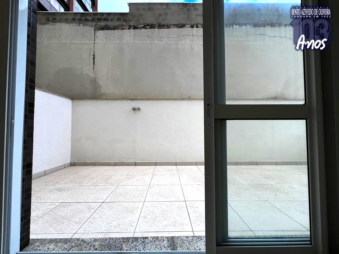 entrada para o garden