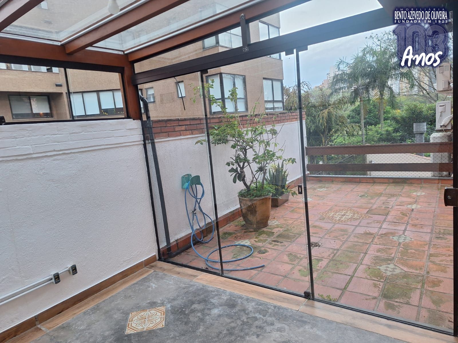 terraço lateral