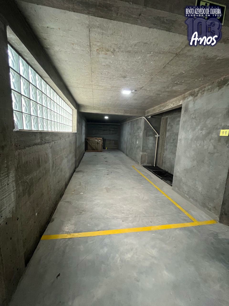 2202885.jpeg