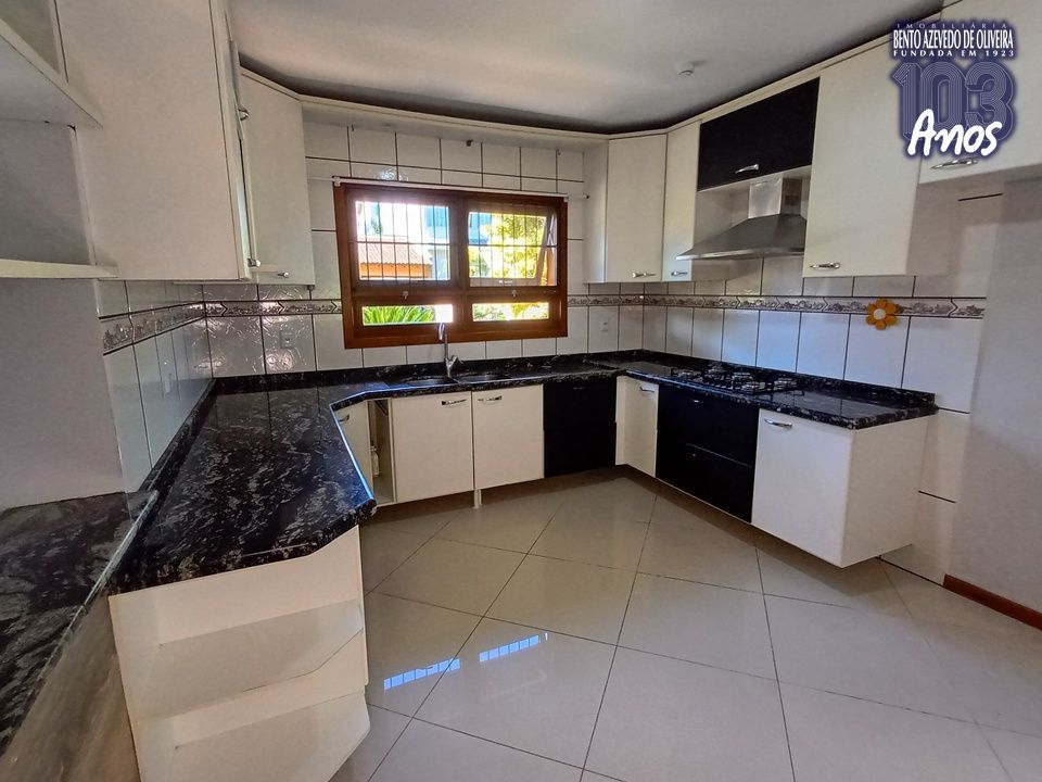 Casa, 3 quartos, 209 m² - Foto 5