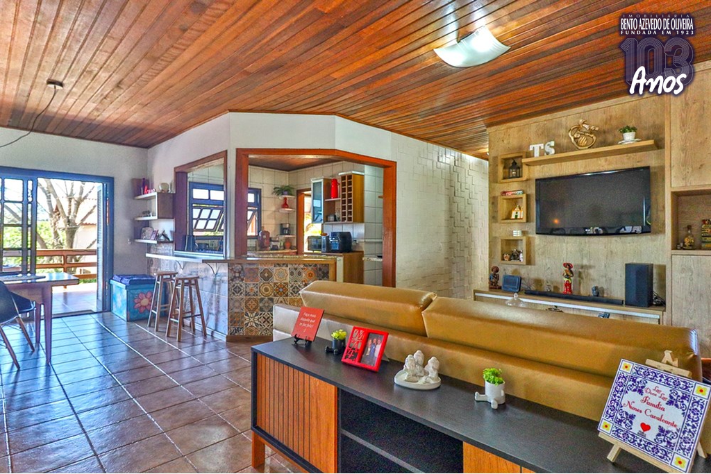 Casa, 2 quartos, 165 m² - Foto 1