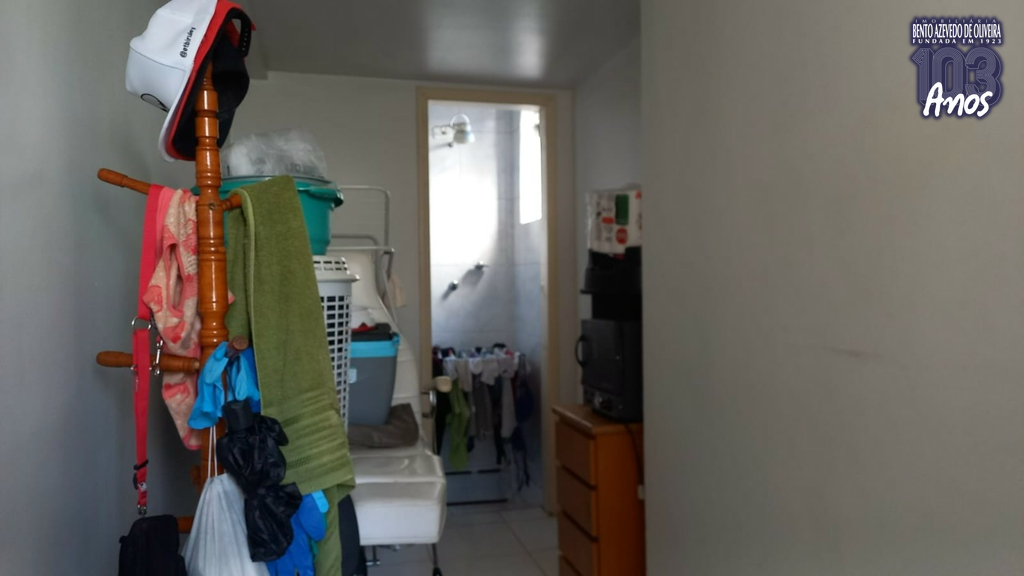 2378635.jpeg