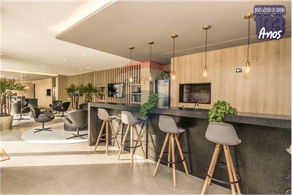 2127339.jpeg