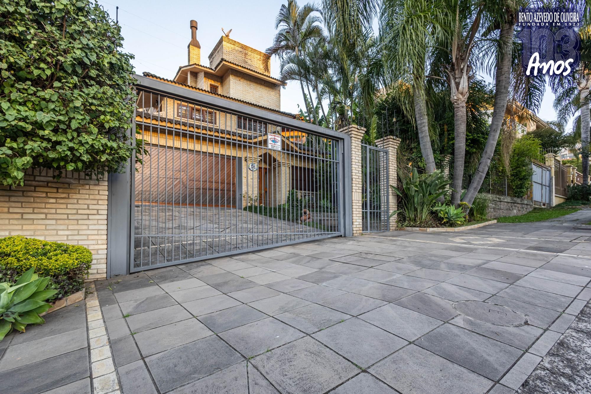 Casa, 3 quartos, 374 m² - Foto 1