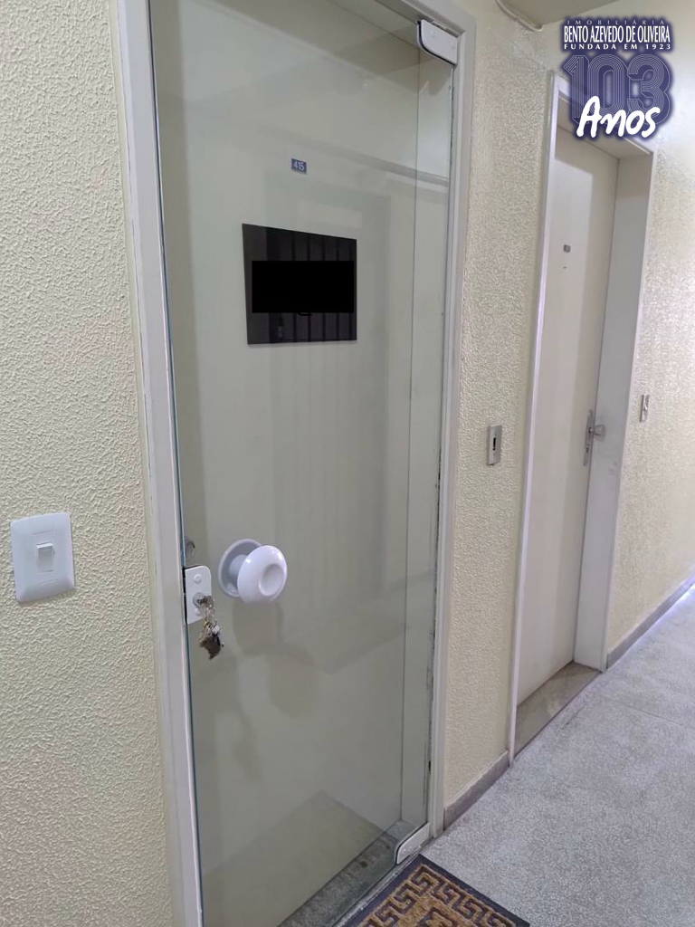 2499210.jpeg