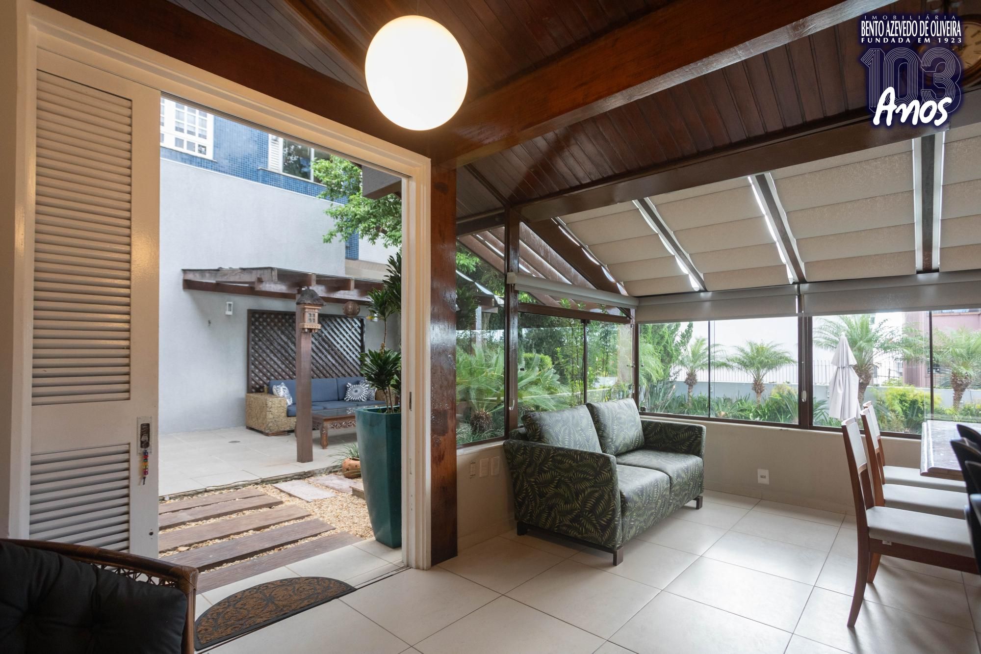 Casa, 4 quartos, 282 m² - Foto 38