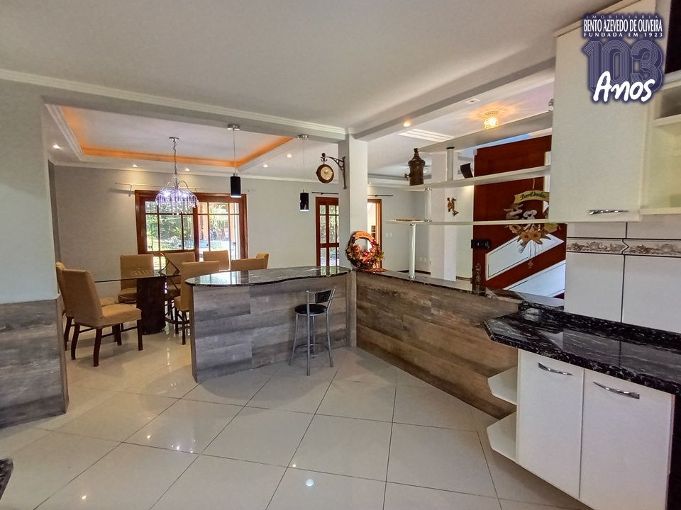 Casa, 3 quartos, 209 m² - Foto 6