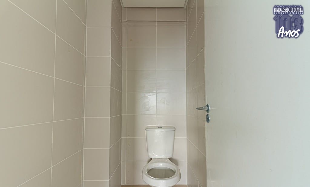 492335.jpg
