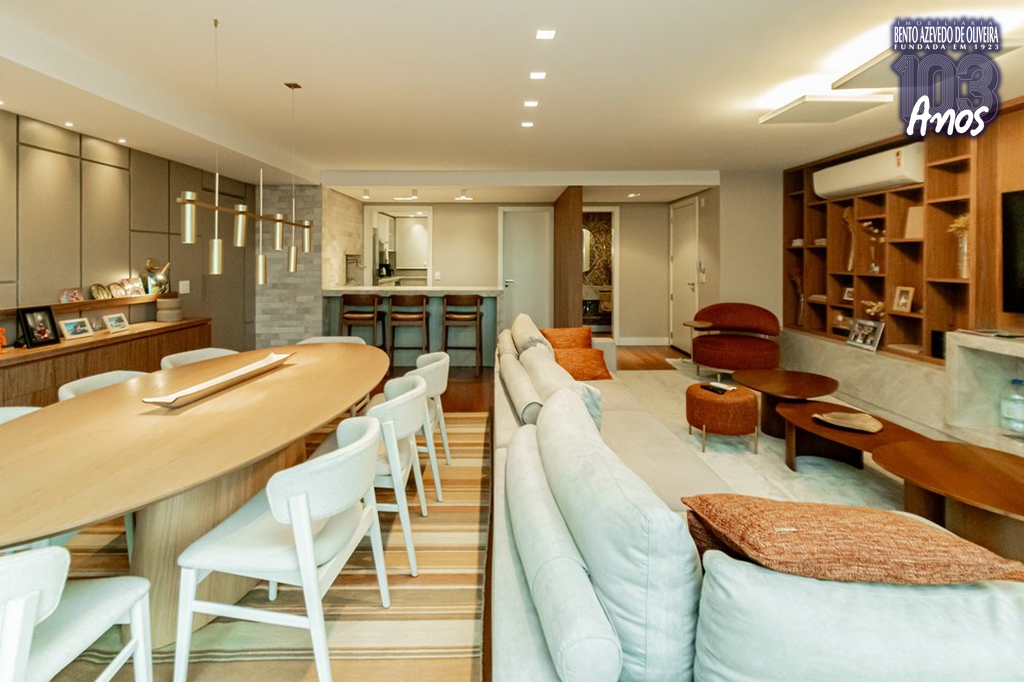 2210071.jpeg