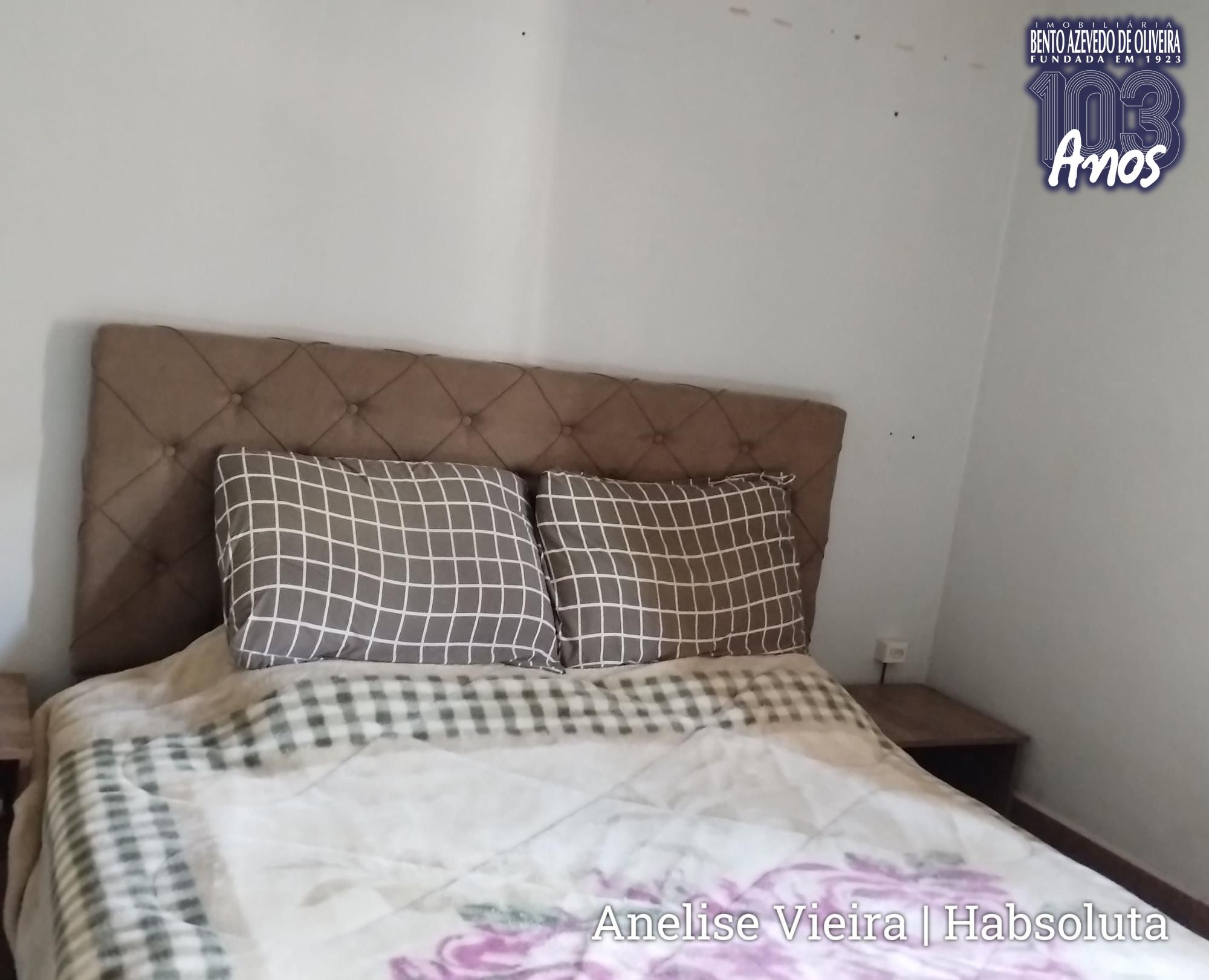 Quarto de casal iluminado